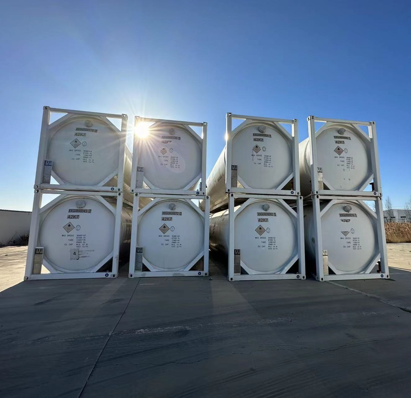 購銷標(biāo)準(zhǔn)液化天然氣罐箱  容積40m3 貯運(yùn)介質(zhì)LNG  氣密性壓力0.87MPa